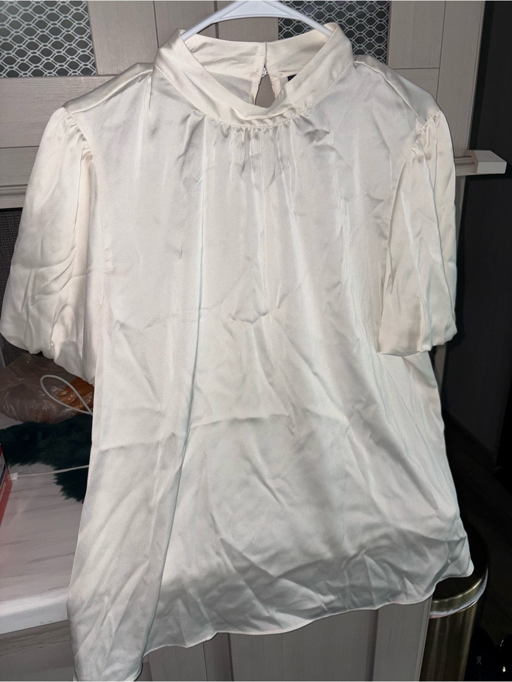 Worthington Cream Short Puff-Sleeve Mock Neck Blouse